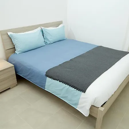 לינה וארוחת בוקר Scirocco ברינדיזי