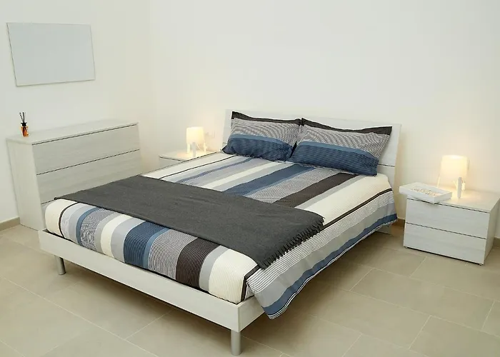 Scirocco לינה וארוחת בוקר ברינדיזי