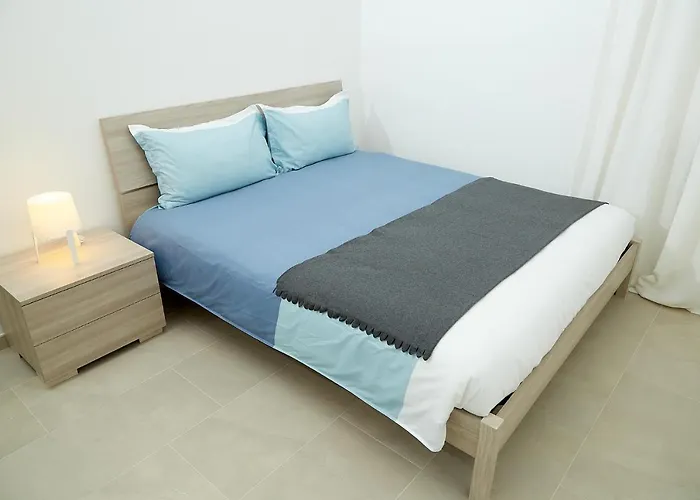 לינה וארוחת בוקר Scirocco ברינדיזי